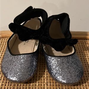 Gap Toddler Girls Mary Janes size 7